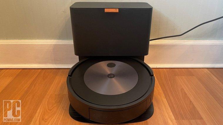 iRobot Roomba j7+ review 