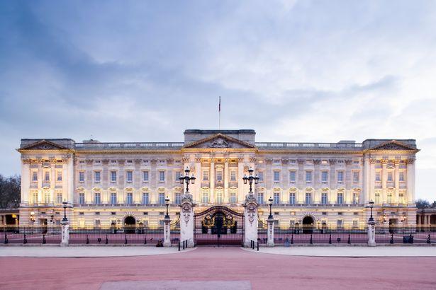 The Queen's energy bill set to rise by £200k for Buckingham Palace as cost of living crisis bites 