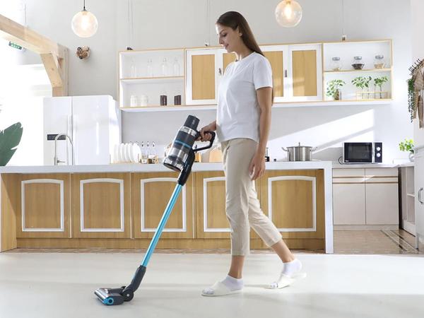 This Vacuum Cleaner is Your New Must-Have and it's $160 Off