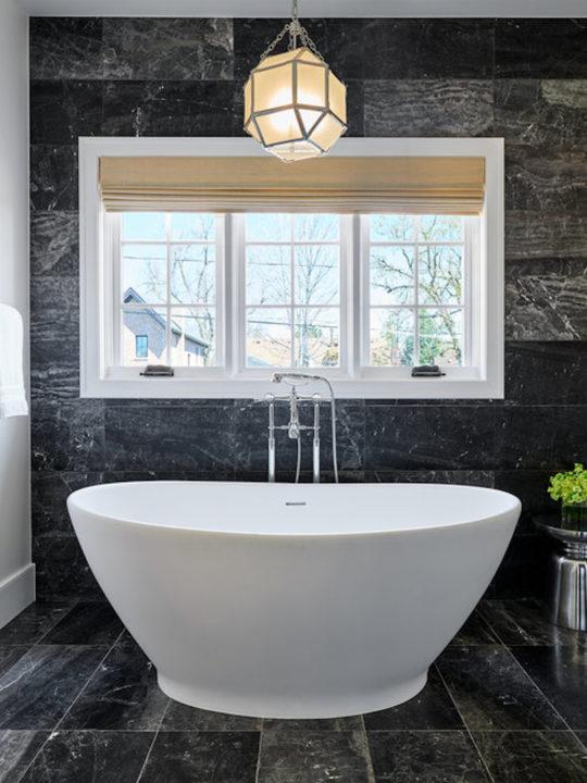 Level Up Your Soaking Sanctuary With These Gorgeous Bathtubs 