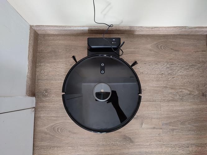 Realme TechLife Robot Vacuum Cleaner Review – Not A Gimmick 