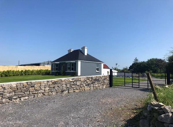 Quaint Mayo home on sale for shockingly low price of €49,500 - but there is one HUGE catch 