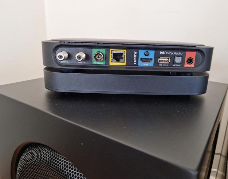 REVIEW: Foxtel iQ5 – A Box With Plenty Of Surprises Inside SUBSCRIBE