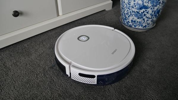 Ecovacs Deebot U2 review: Low-cost simple robot cleaning 