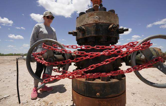 Forgotten oil and gas wells linger, leaking toxic chemicals 