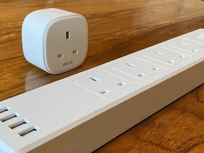 Review: Meross Smart Power Strip and Plug Offer Affordable and Versatile HomeKit Sockets, but Setup Difficulties Can Cause Frustration