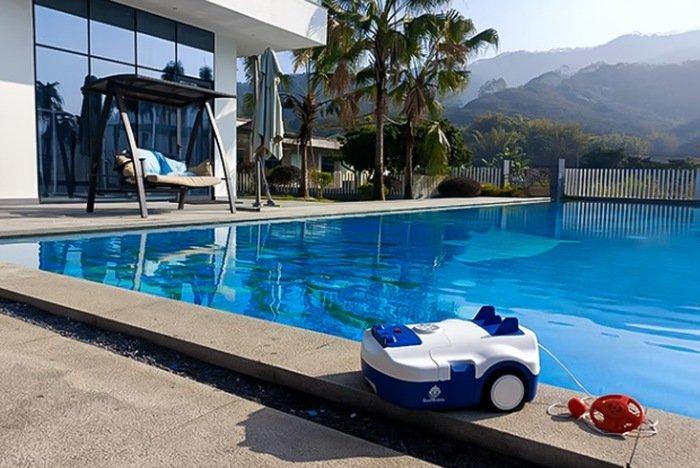 Bestrobtic PC01 automatic robot swimming pool cleaner from $359