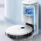 www.makeuseof.com Clean up With a $150 Saving on Yeedi's Vac Station Robot Vacuum