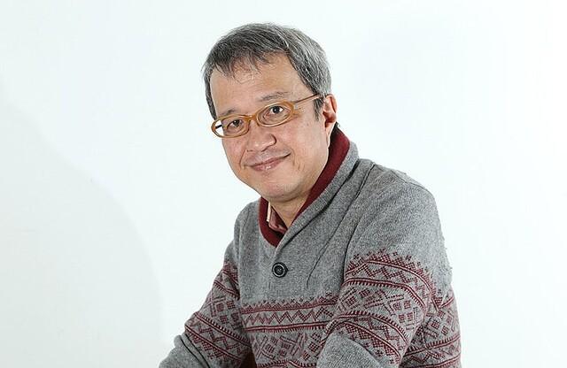  80年代に“コント赤信号”で大人気に！小宮孝泰、修業したストリップ劇場は「知的レベルが高いんですよ」