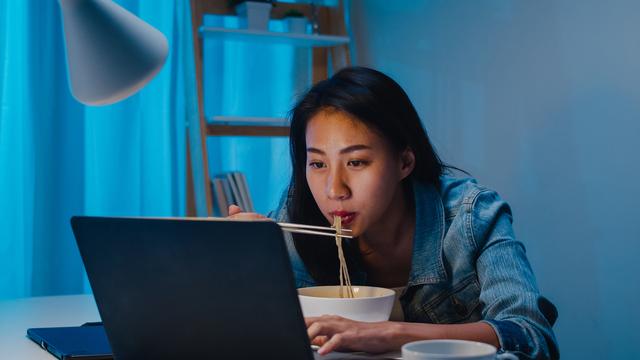 Those who are more and more fat in telework are hooked to improve the dangerous eating habits that are addicted to the "five swamps of eating habits"