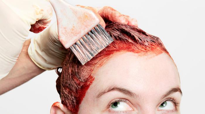 The At-Home Hair-Coloring Rules for Not Ruining Your Bathroom