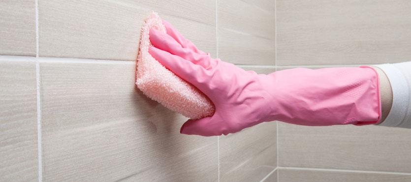 How to Deep Clean Your Bathroom in 10 Steps 