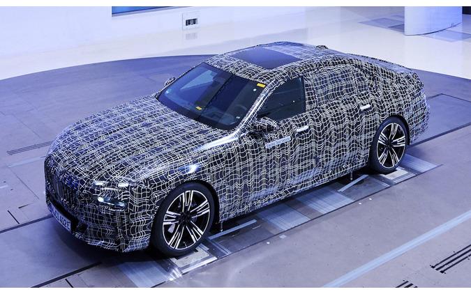 The next generation of BMW 7 series, the strongest grade is EV's "i7" debut in April.