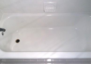 Are there health risks with bathtub refinishing? 