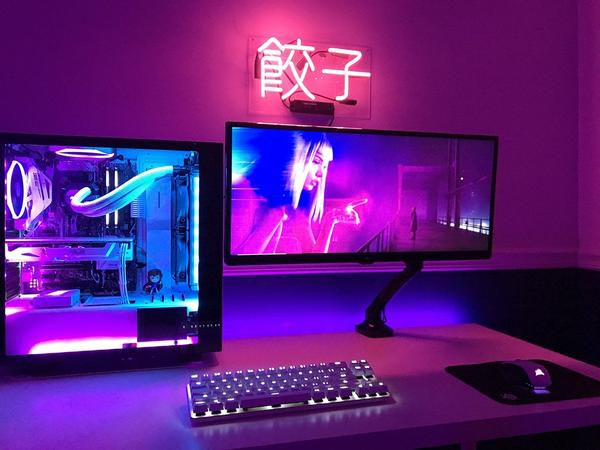 Pimp your PC with an RGB lighting kit 