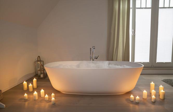 This Is How To Make Even A Quick Bath Extra Relaxing 