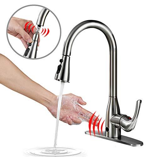 Touchless Kitchen Faucets Are Game-Changing — & These Are The 4 Best Ones 