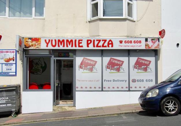 Cocaine found in pizza parlour toilets