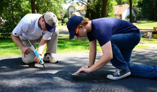 The Best Asphalt Driveway Crack Fillers of 2022 