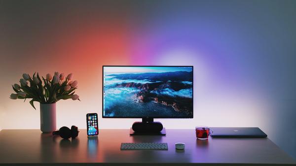Ultimate MacBook Pro workspace: 3 docking accessories not to miss