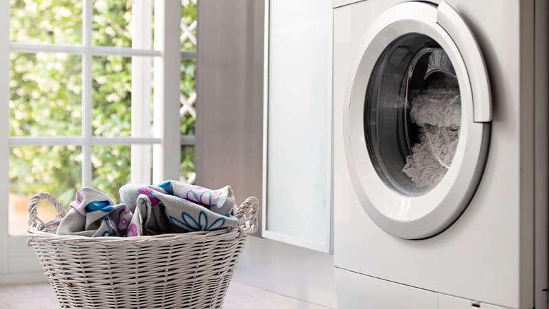 Cheapest time to use your washing machine each day and keep energy bills down next month 
