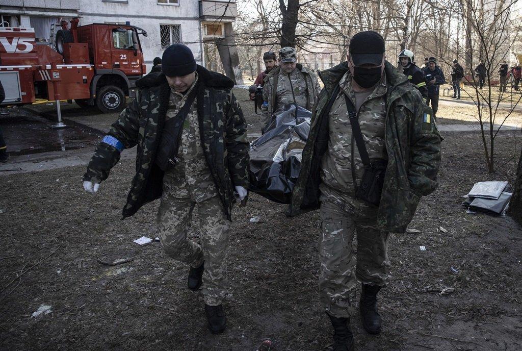 'Close the sky', Kyiv residents beg after new strikes 