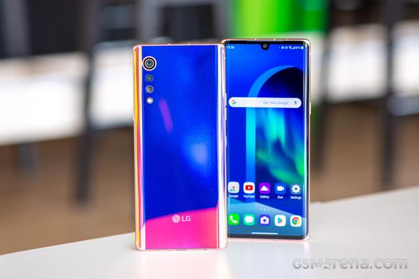 LG Velvet is now receiving Android 12 update