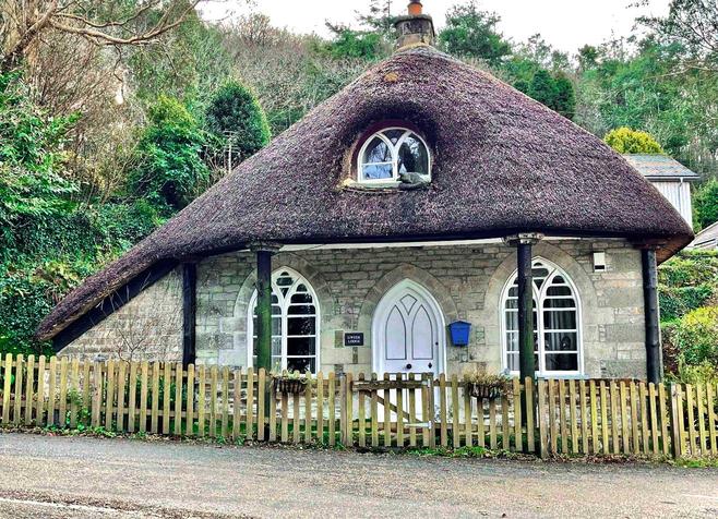 An utterly enchanting cottage in Cornwall that’s straight out of a fairy tale