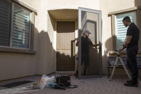 Rise in Summerlin burglaries has residents seeking more security