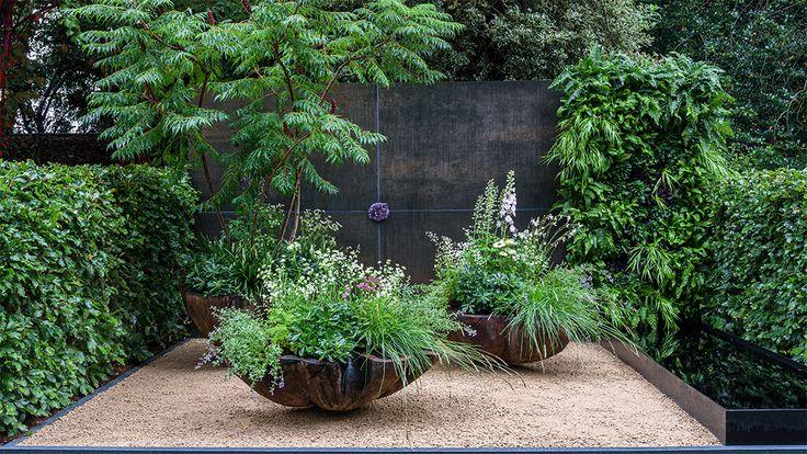 Chelsea Flower Show: inspiration for your balcony and container garden designs 
