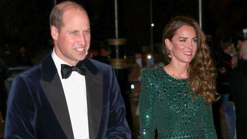Kate Middleton proves she's Queen of recycling - Hollywood glam and banana dress