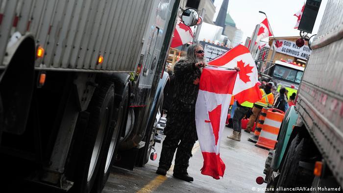 Feds warns of disruptions to travel, governmental operations ahead of possible trucker protests