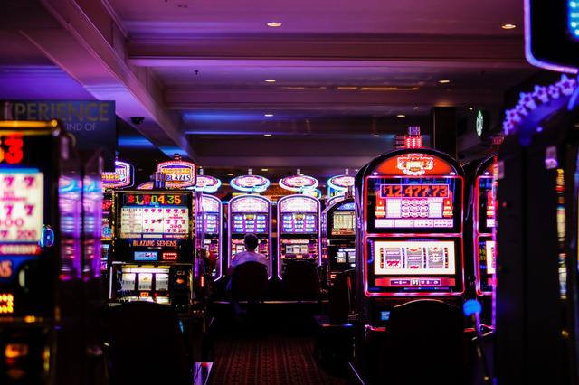 How much does a slot machine cost? 