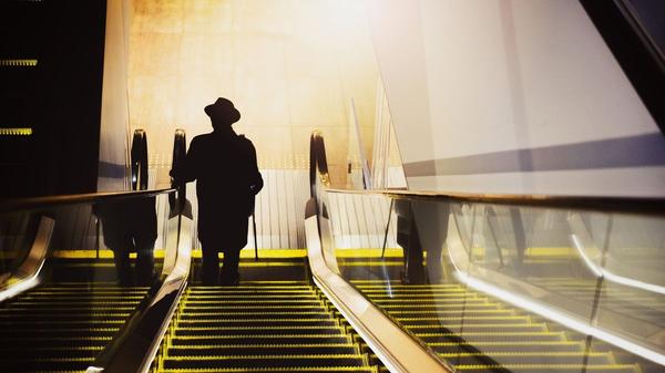 Given the "happiness of children and grandchildren", there is no country if 70 % of people should be prepared to work until the age of 75.