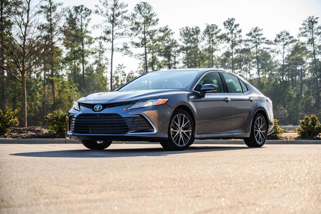 2021 Toyota Camry AWD Review