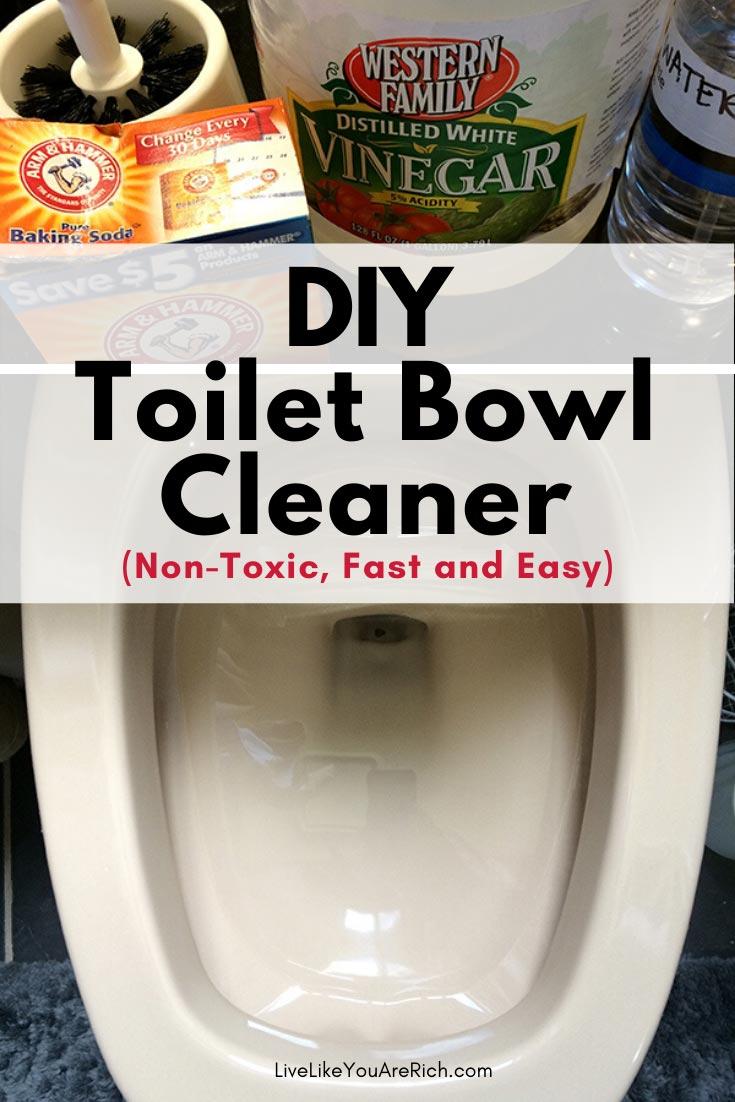 These DIY Toilet Bowl Cleaners Are Nontoxic & Really Work 