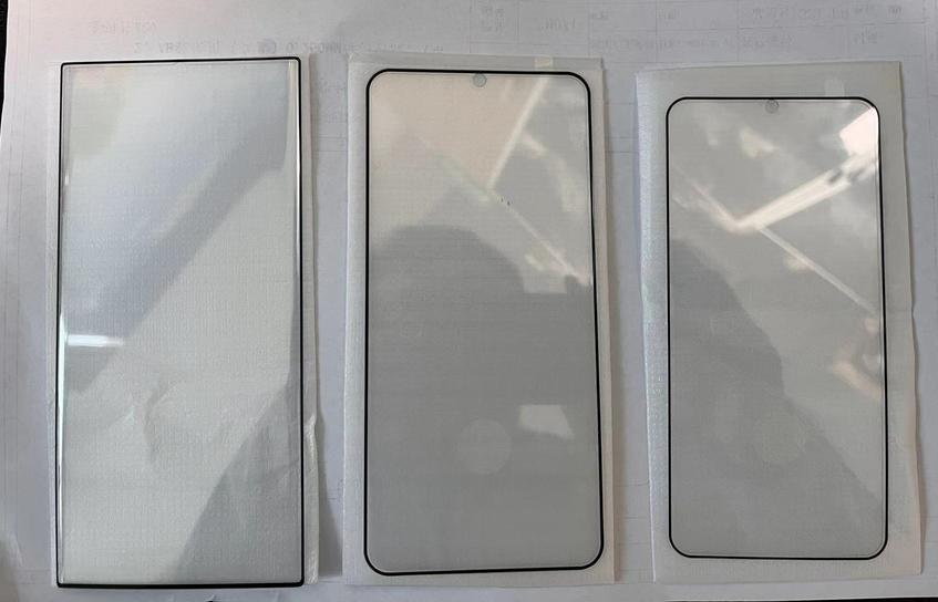 The Galaxy S22 Ultra will need a Galaxy Note-shaped screen protector, according to a new leak 