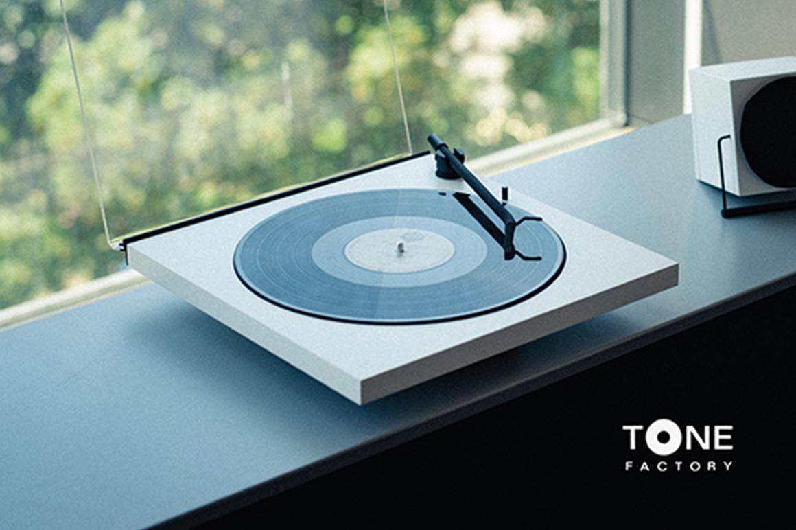 Engadget Logo
Engaged from Vienna, the city of Japanese music, Minimal record player "TONE FACTORY" that supports Bluetooth