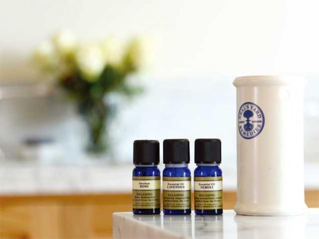 Neal's Yard Remedies recommends, "How to overcome the troubles of early spring with the power of plants!"