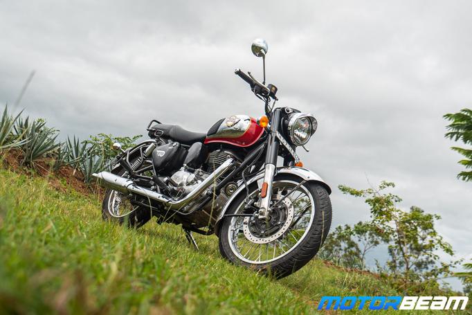 2022 Royal Enfield Classic 350 Review | Motorcycle Test 