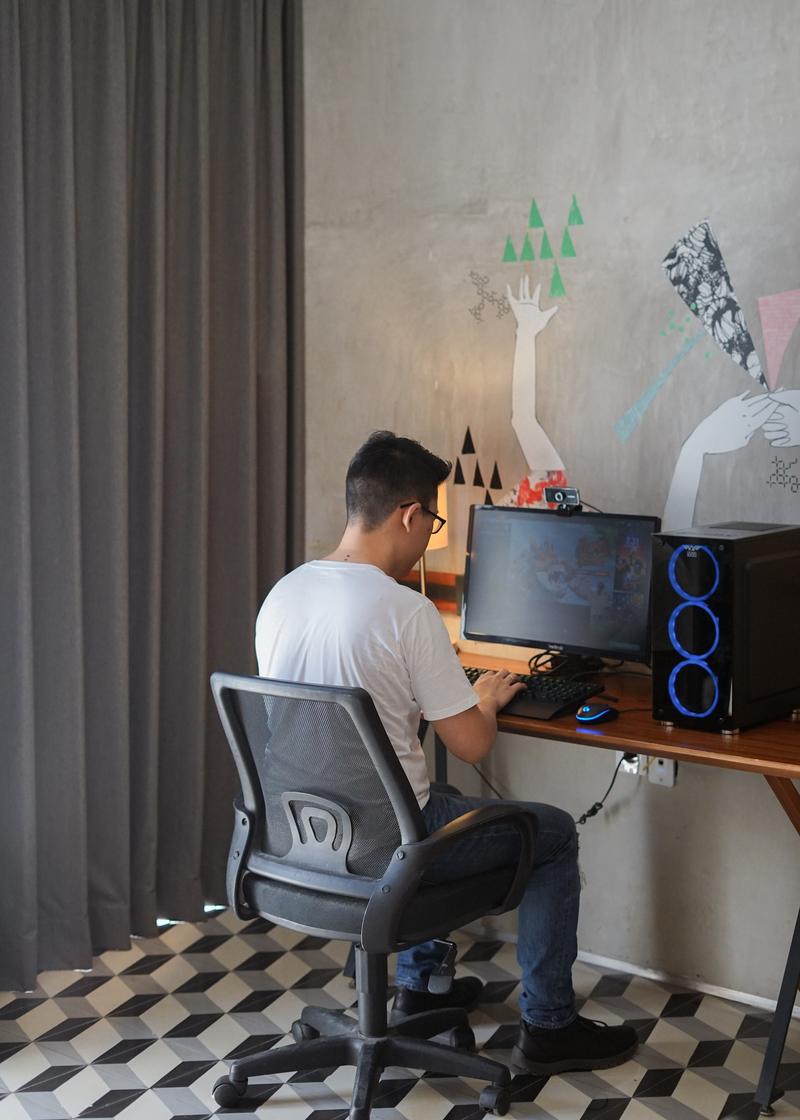 This Bali hotel now has rooms created specially for hardcore gamers 