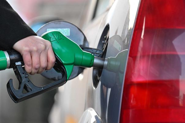 Filling up family car hits £100 for first time ever as petrol prices soar