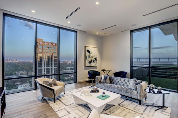 PHOTOS: Massive, $6.9M modern luxury penthouse is the 2nd highest-selling penthouse property in Houston history, company says