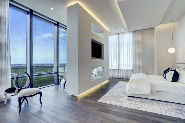 PHOTOS: Massive, .9M modern luxury penthouse is the 2nd highest-selling penthouse property in Houston history, company says 