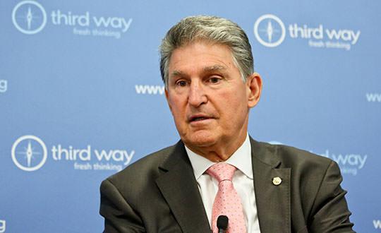 Joe Manchin and the Resurgence of the Culture-of-Poverty Debate 
