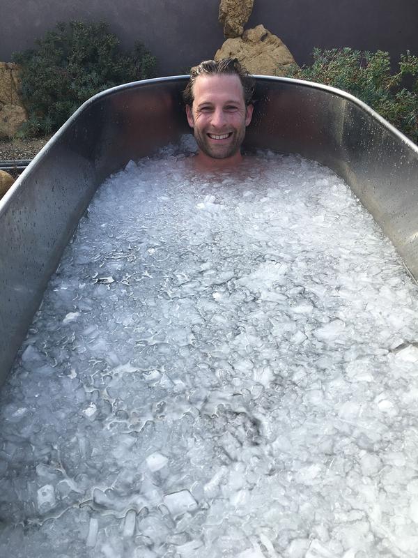 Which Is Better for Recovery: Ice Baths or Heat Therapy? 