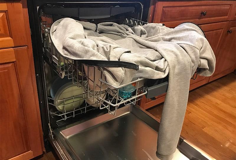  Can you wash it in the dishwasher?