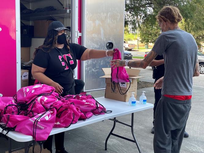TmoNews T-Mobile giving free talk, text, and unlimited data to Hurricane Ida victims 