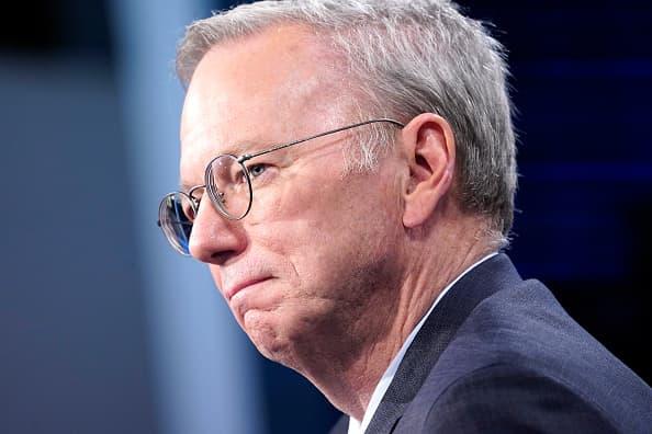 'Pathetic' performance has left U.S. 'well behind' China in 5G race, ex-Google CEO Eric Schmidt says