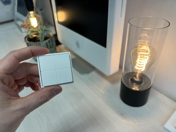 The Lightbee Zigbee Switch is a new smart light switch for Philips Hue 